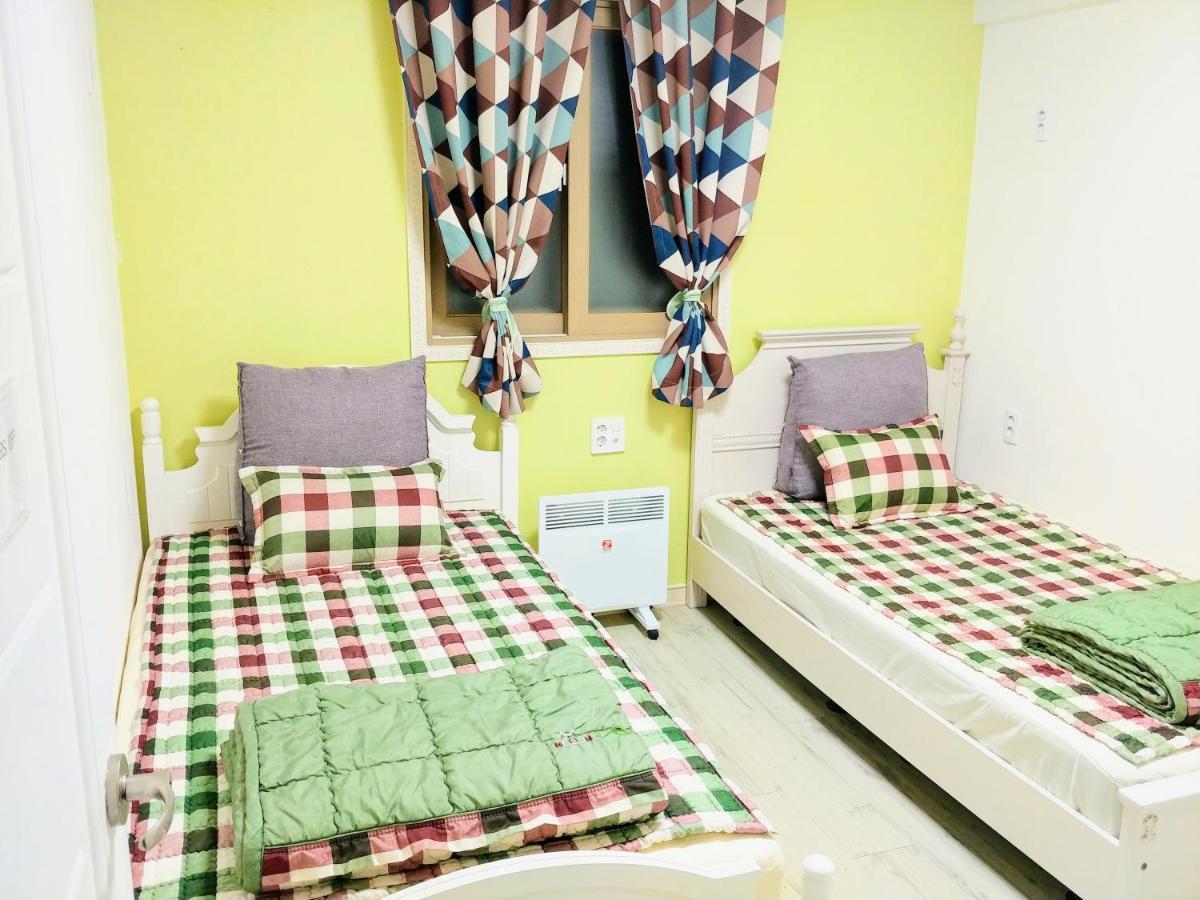 New Gwangju Guesthouse Gwangju Metropolitan City Екстериор снимка