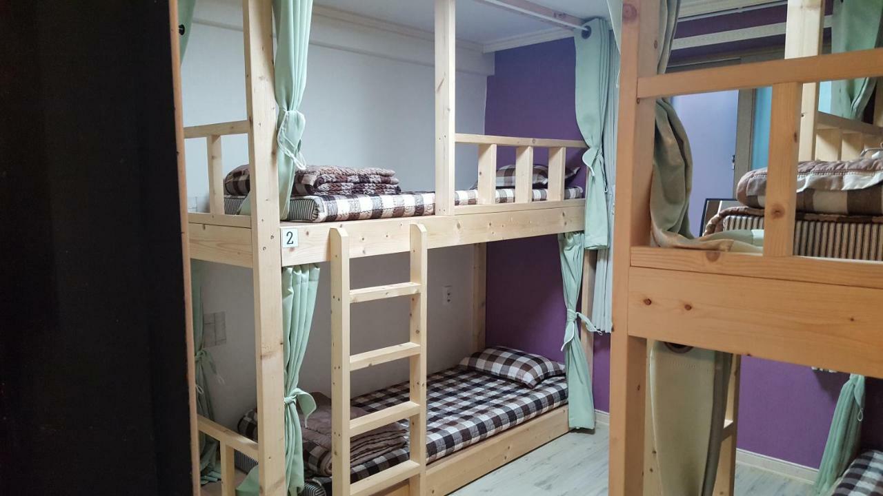 New Gwangju Guesthouse Gwangju Metropolitan City Екстериор снимка